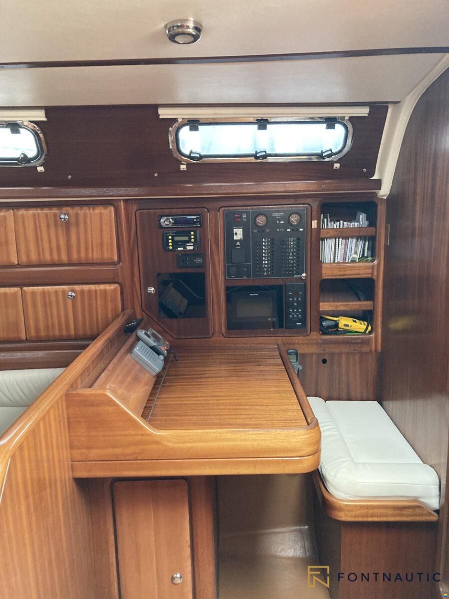 Bavaria 42