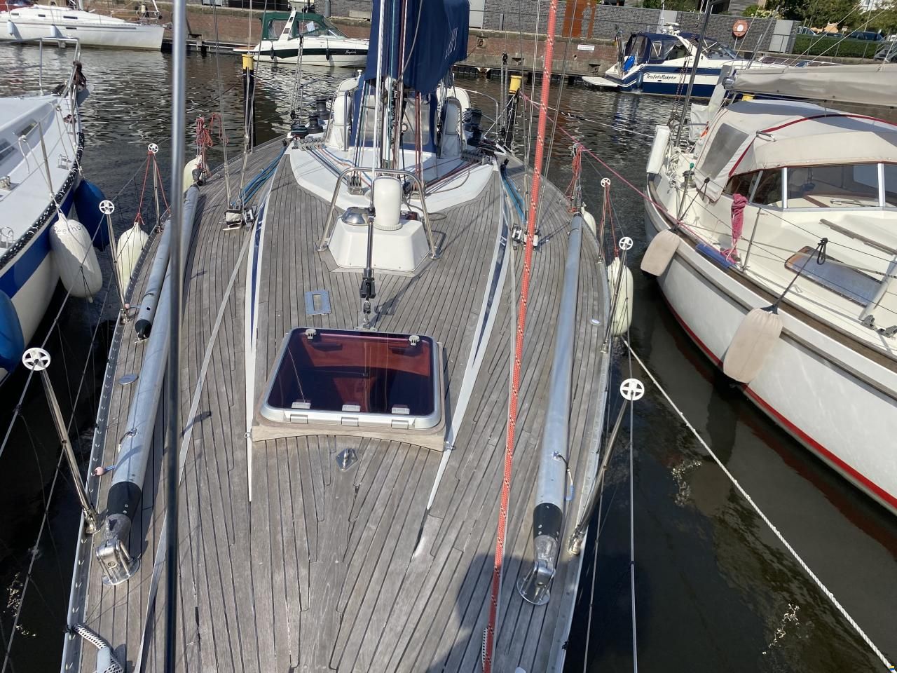 Nautors Swan Swan 391