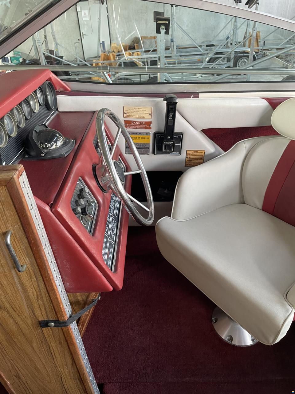 Sea Ray SRV 210 CC