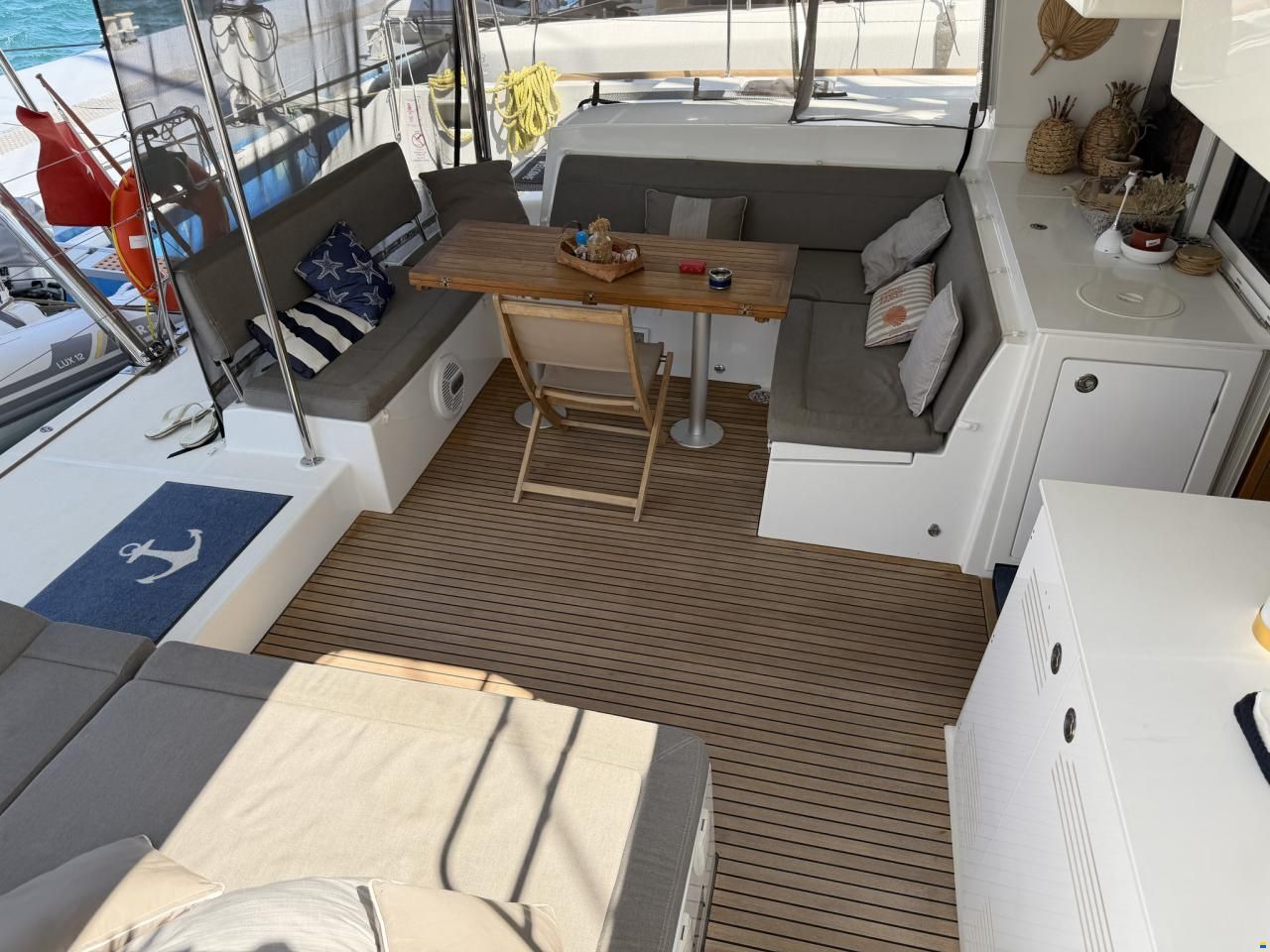 Lagoon 450