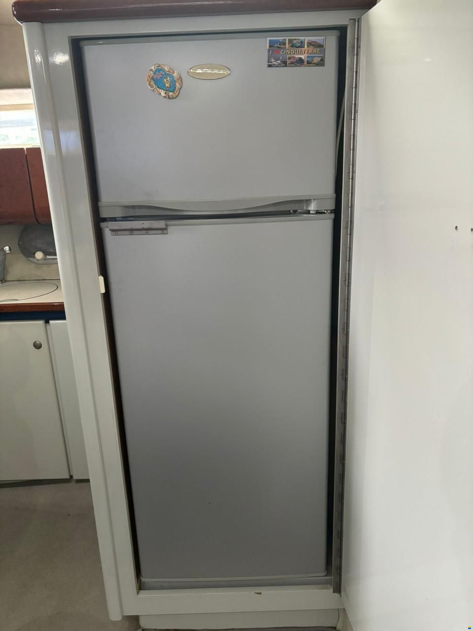 Prestige 41