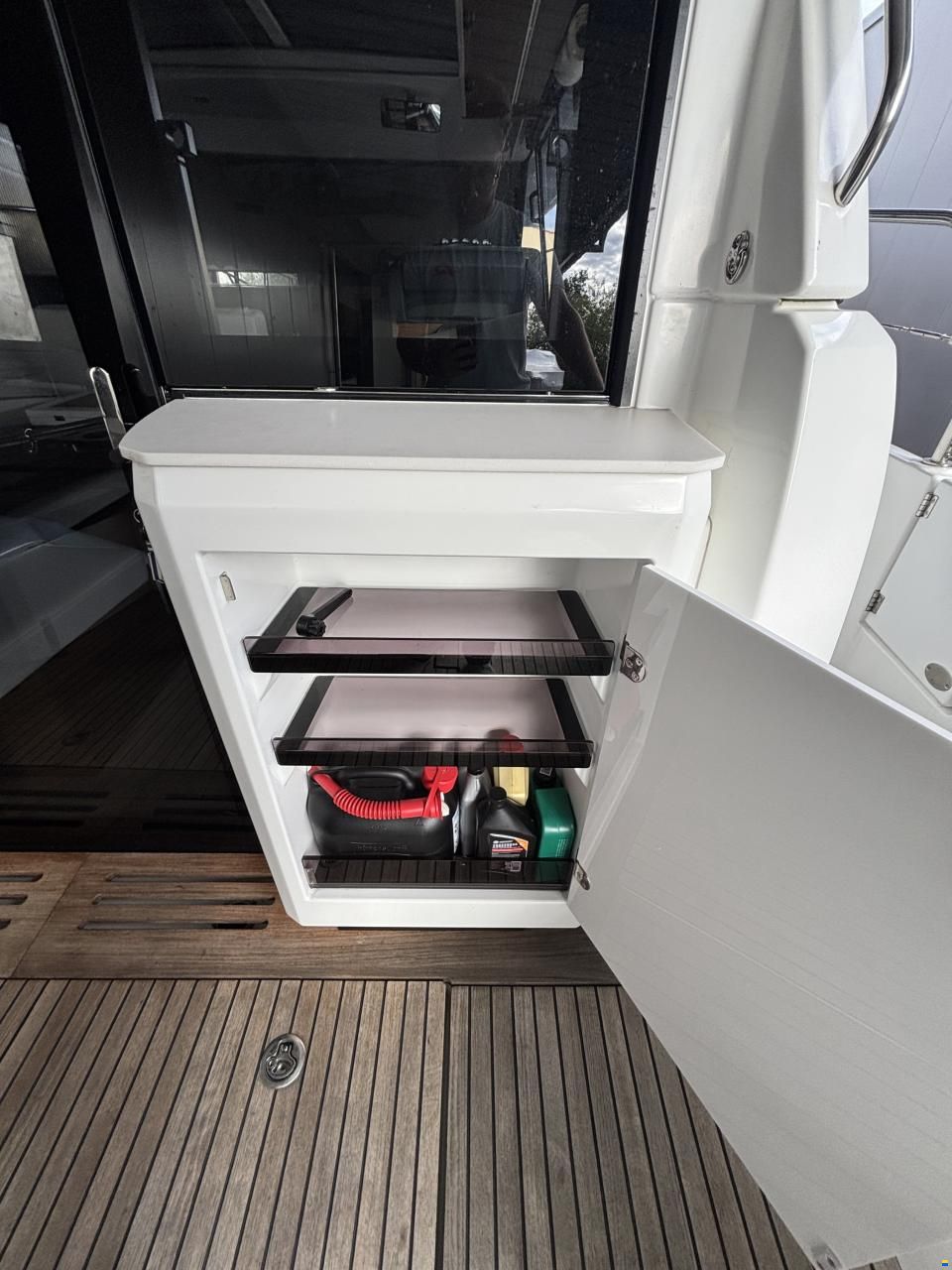 Jeanneau NC 37