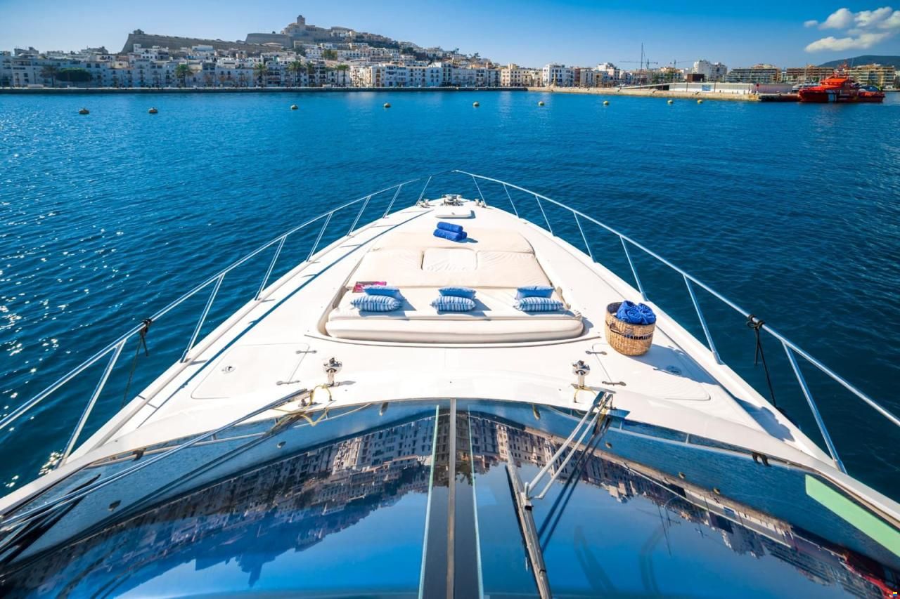 Overmarine Mangusta 72