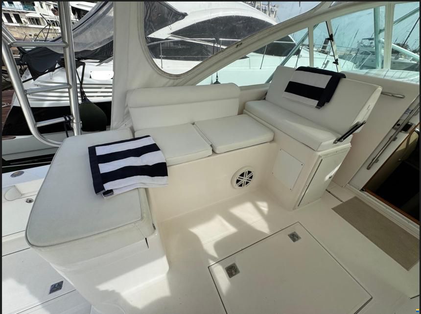 Cabo 35 Express