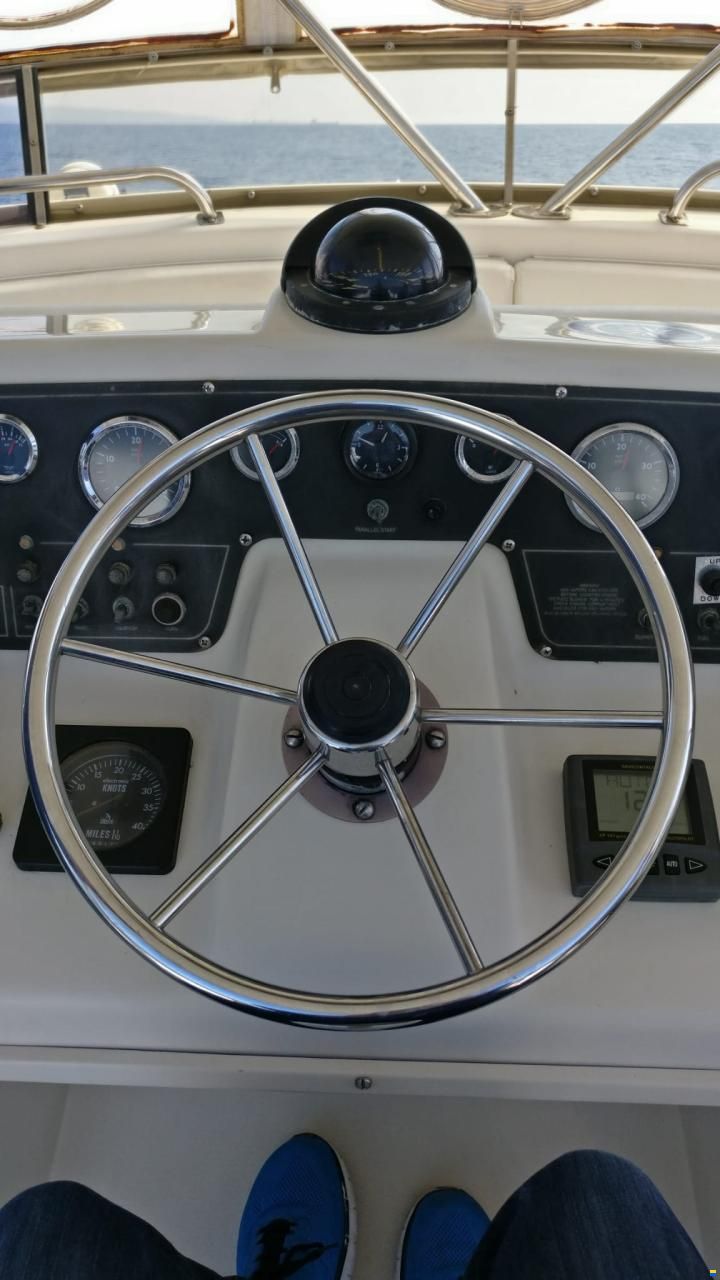 Silverton 38