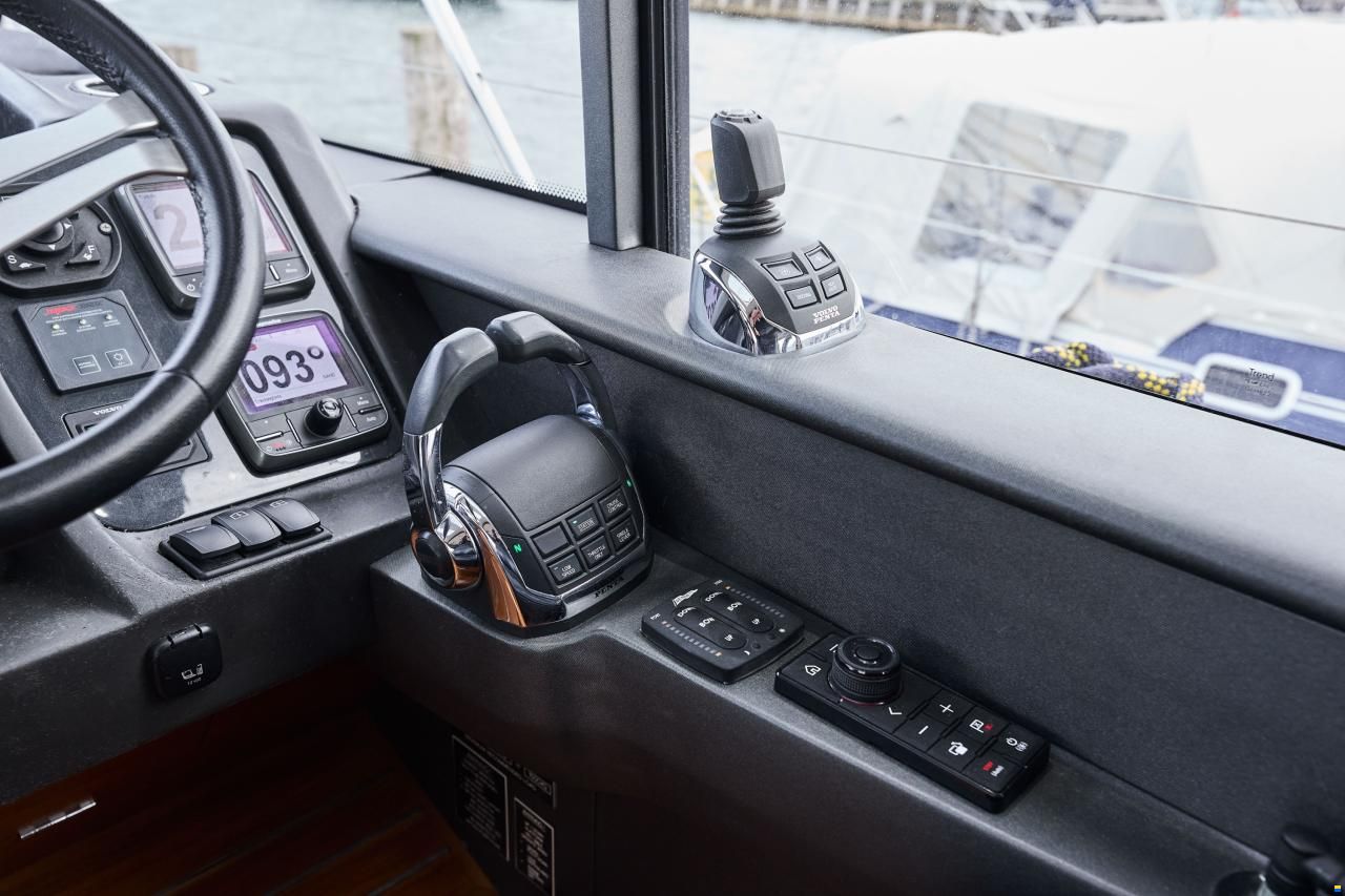 Princess V48
