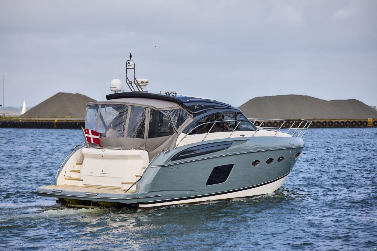Princess V48