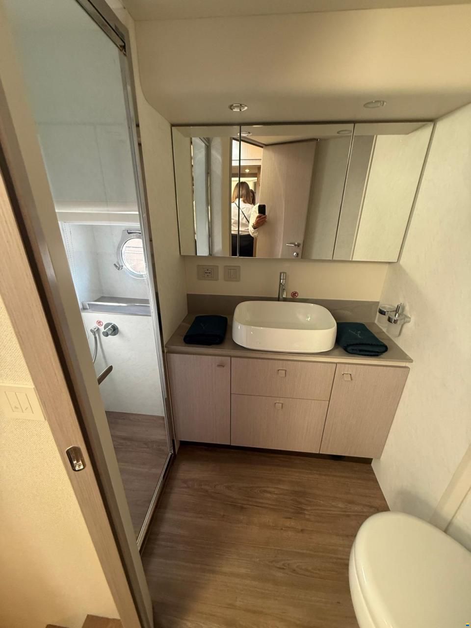 Absolute Navetta 50