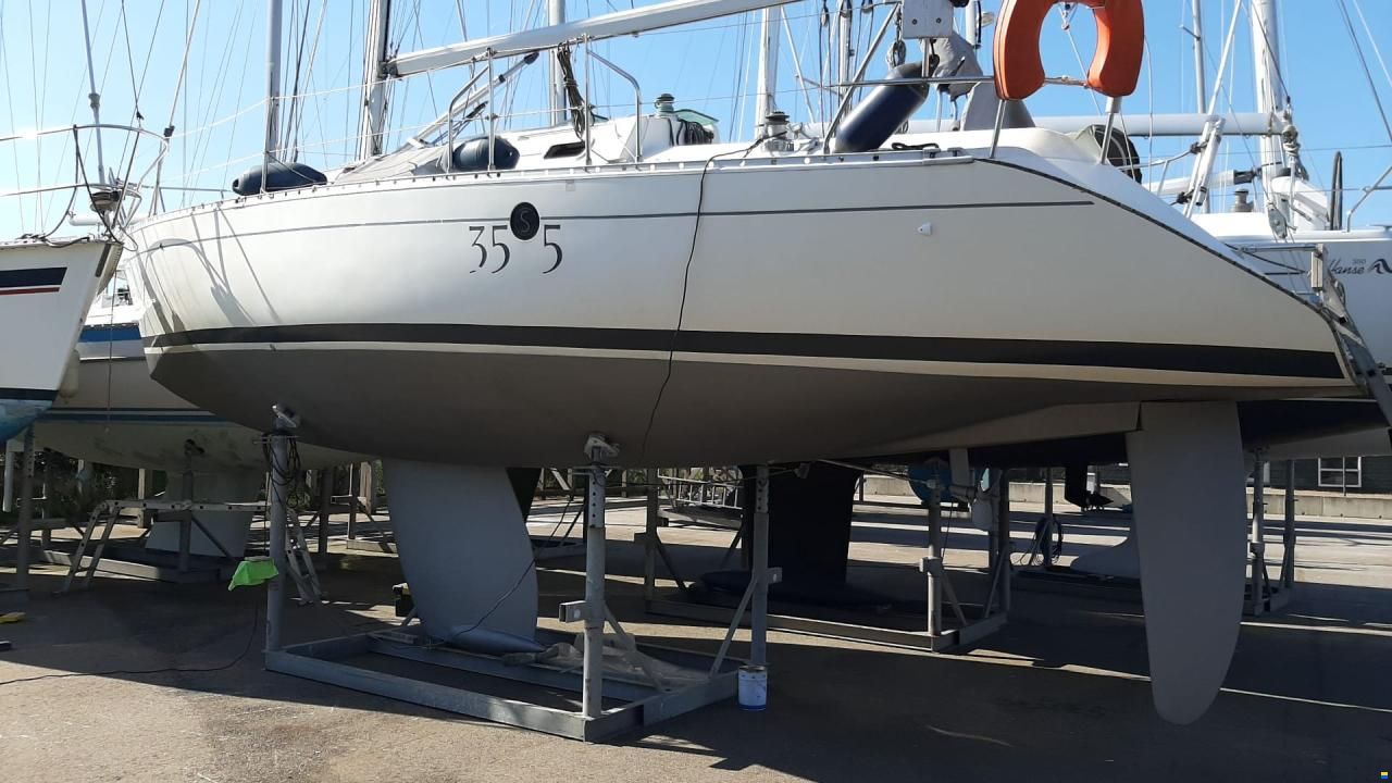 Beneteau First 35s5