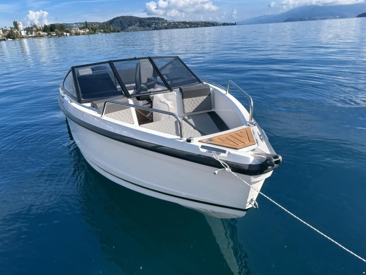 Compass Boats Bowrider BR7