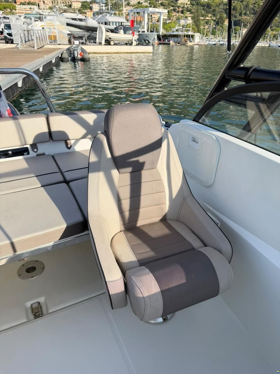Jeanneau CAP CAMARAT 5.5 BR-2