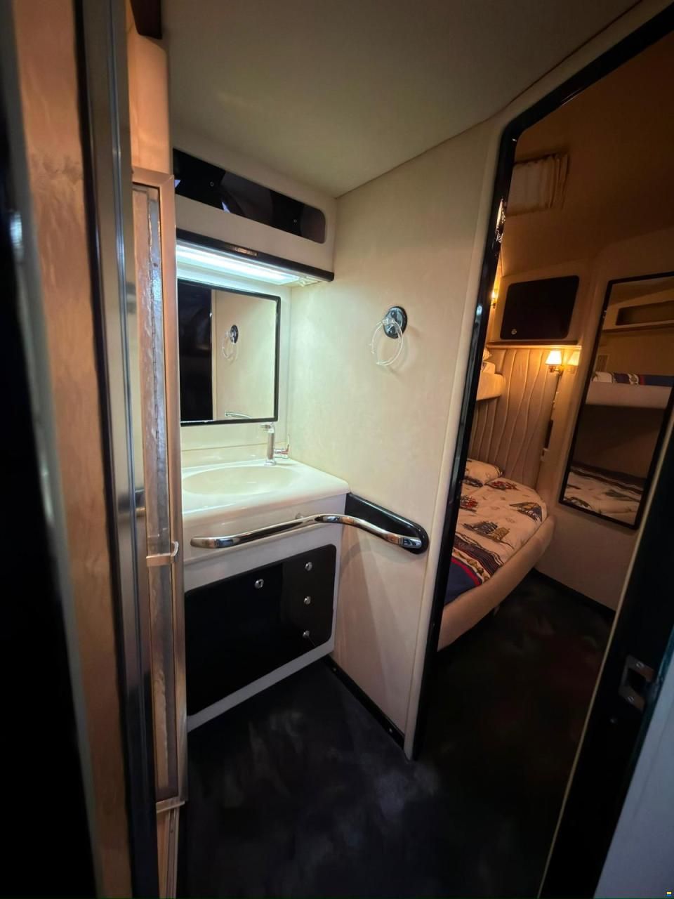 Sea Ray SUNDANCER 500