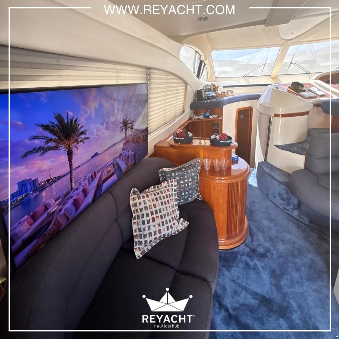 Azimut 46 Fly