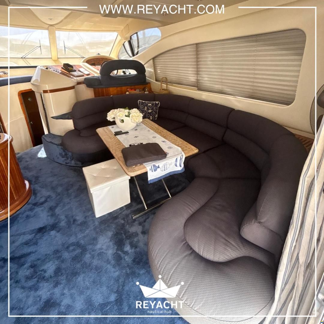 Azimut 46 Fly