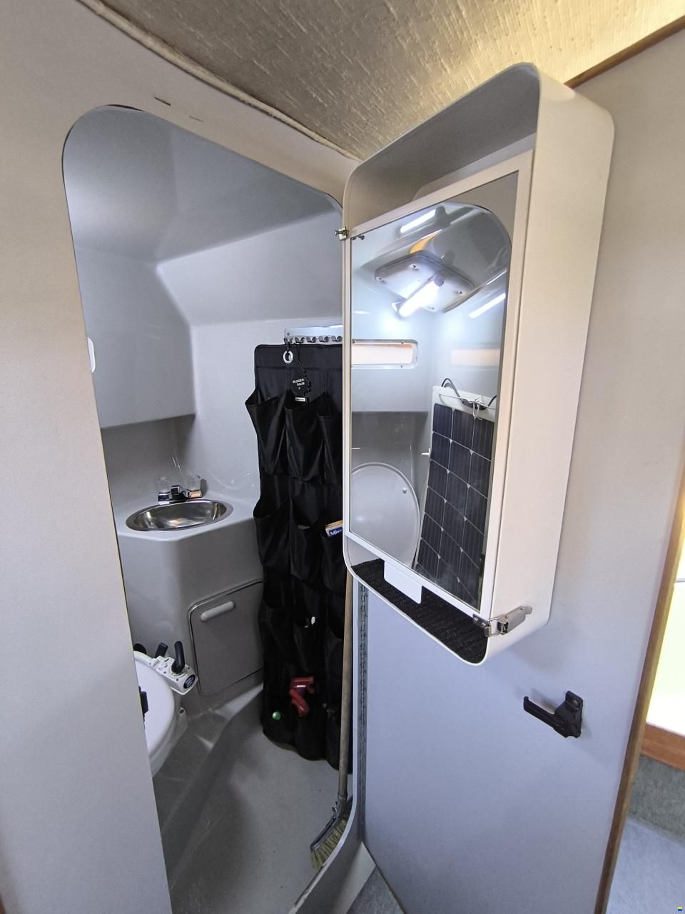 Sea Ray 220