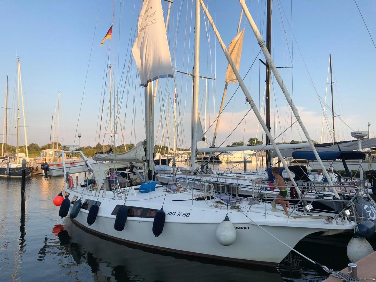 KMS BOOTSBAU c/o Hugo Peters Reinke Hydr