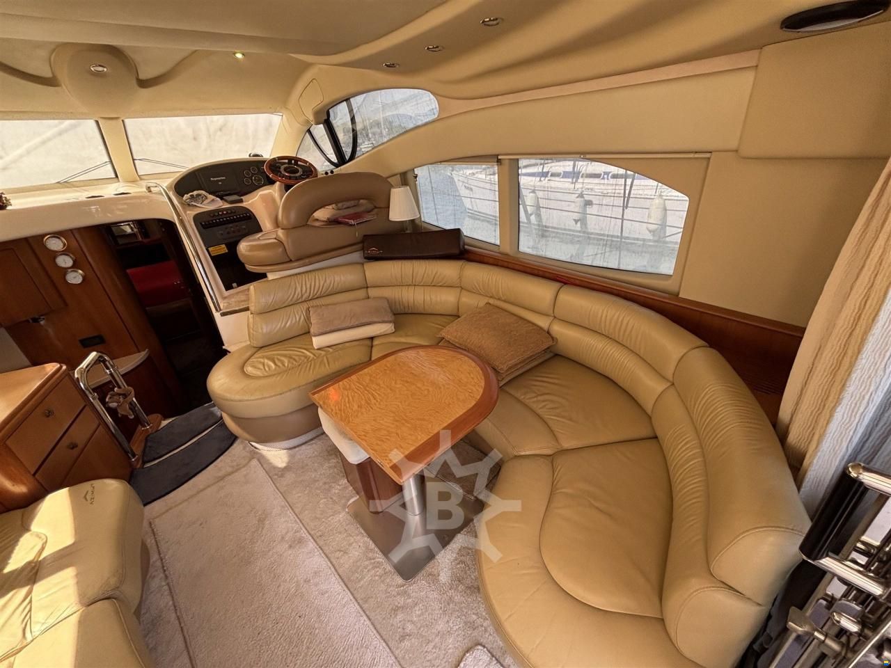 Azimut 42E