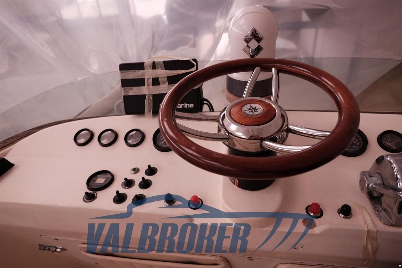 Colombo Sport Fisherman 31