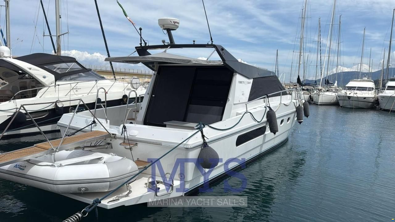 Ferretti 40 ROADSTAR