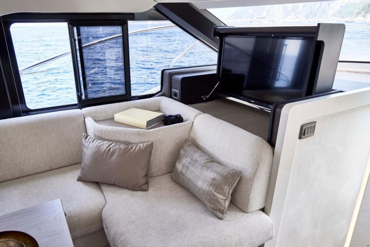 Prestige F4.9