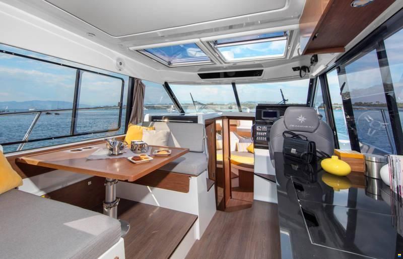 Jeanneau MERRY FISHER 1095 Coupe