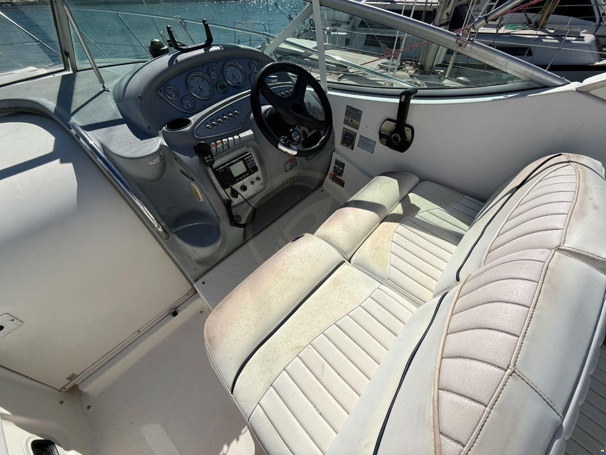 Maxum 2700 SE