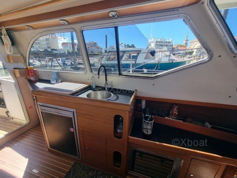ARMOR BOAT RANGE BOAT 39 CRUISER