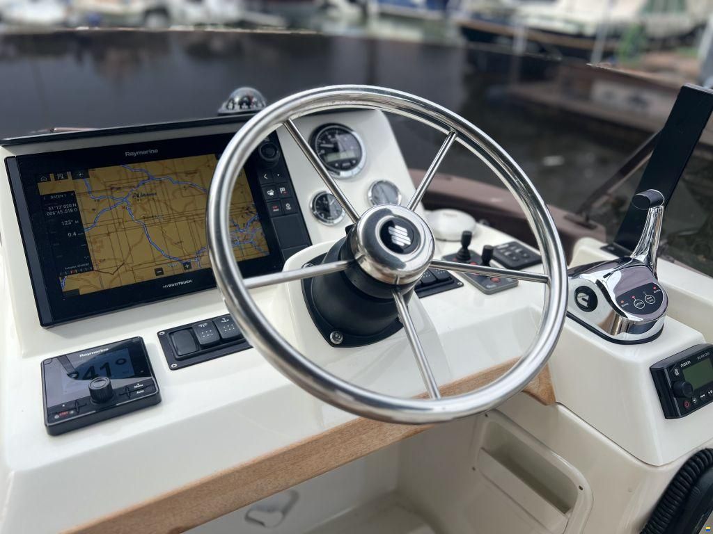 Beneteau Swift Trawler 35