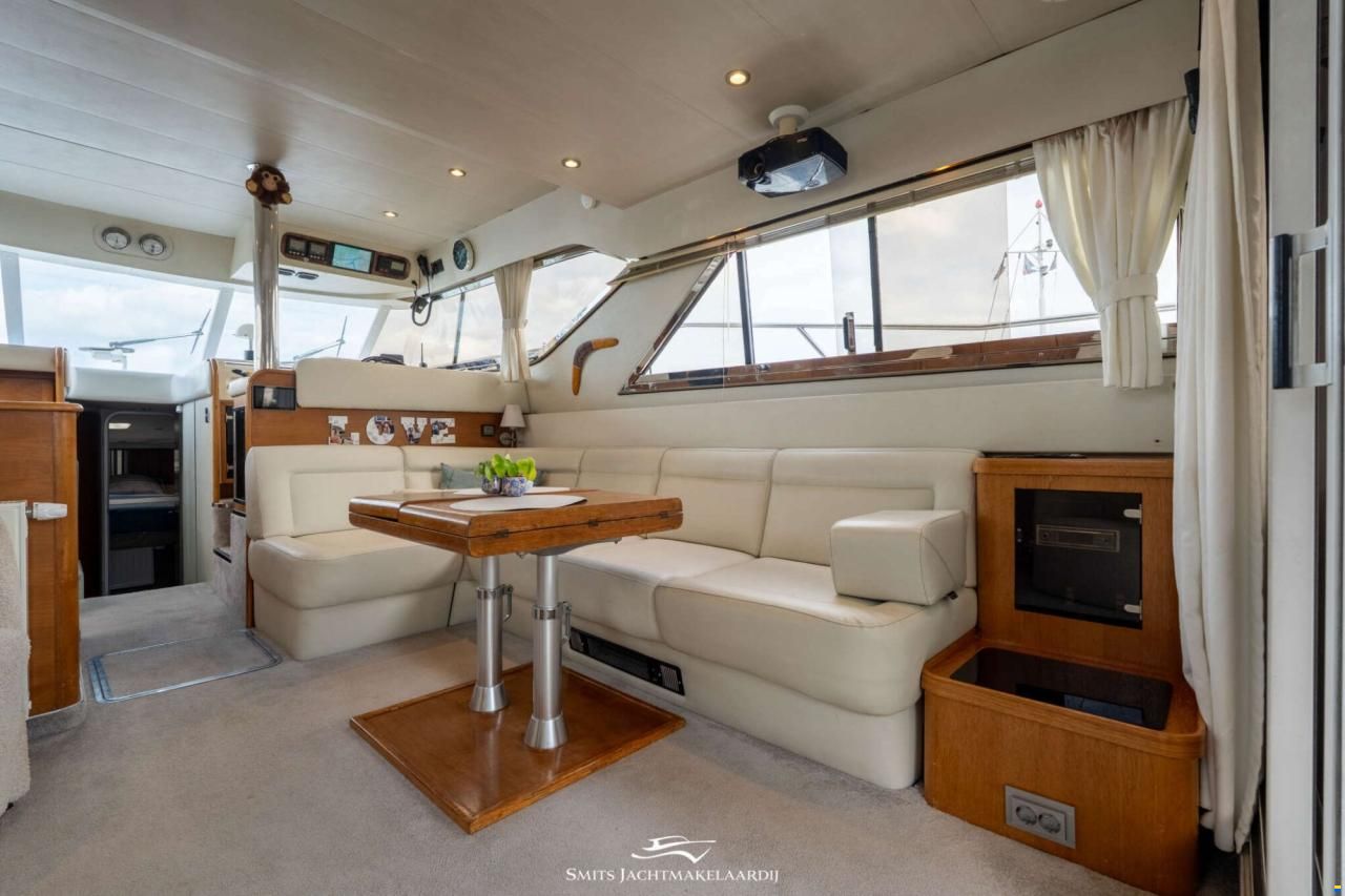 Princess 48 Flybridge