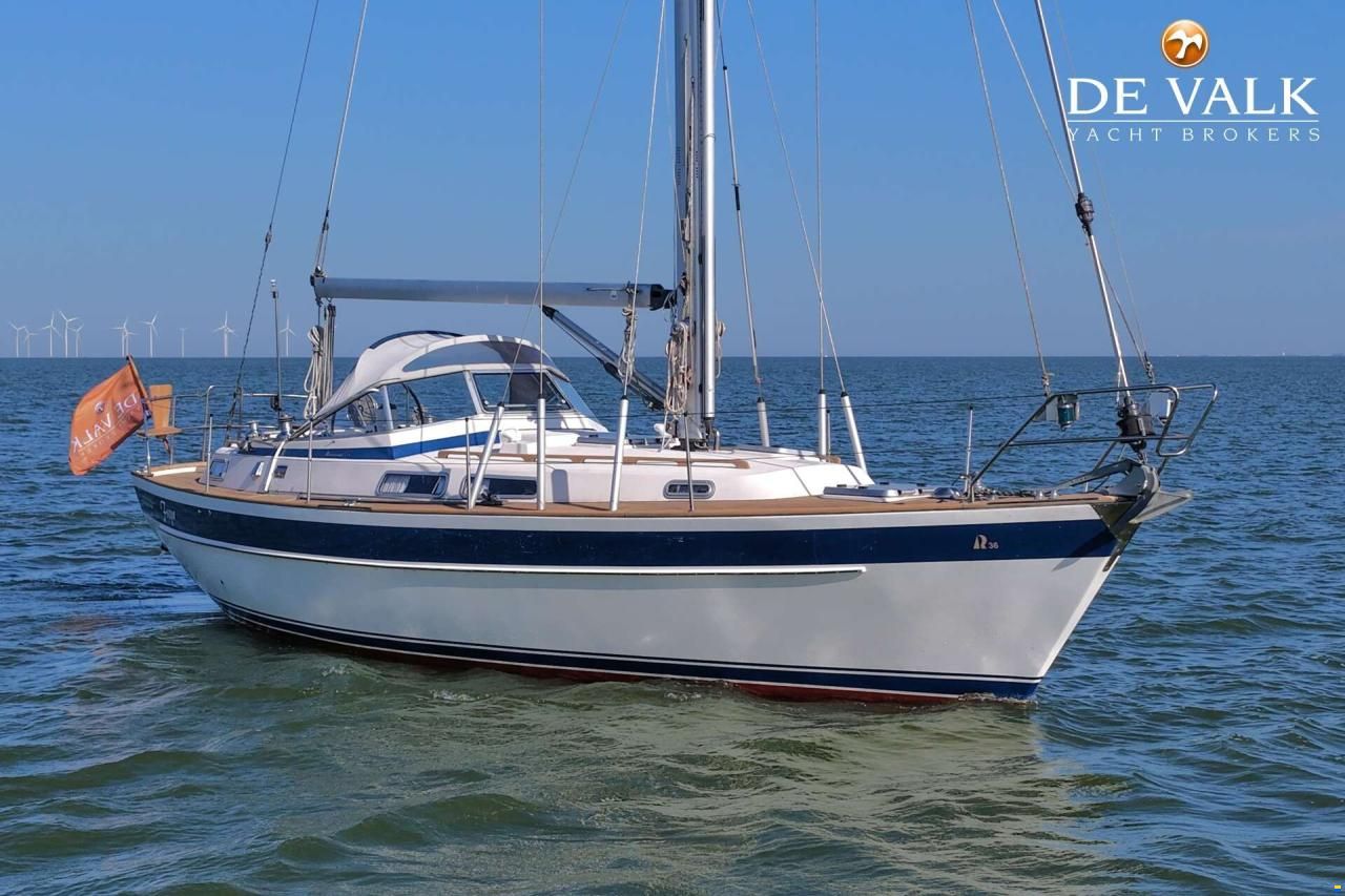 Hallberg-Rassy 36
