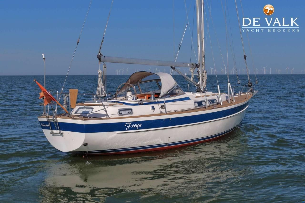 Hallberg-Rassy 36