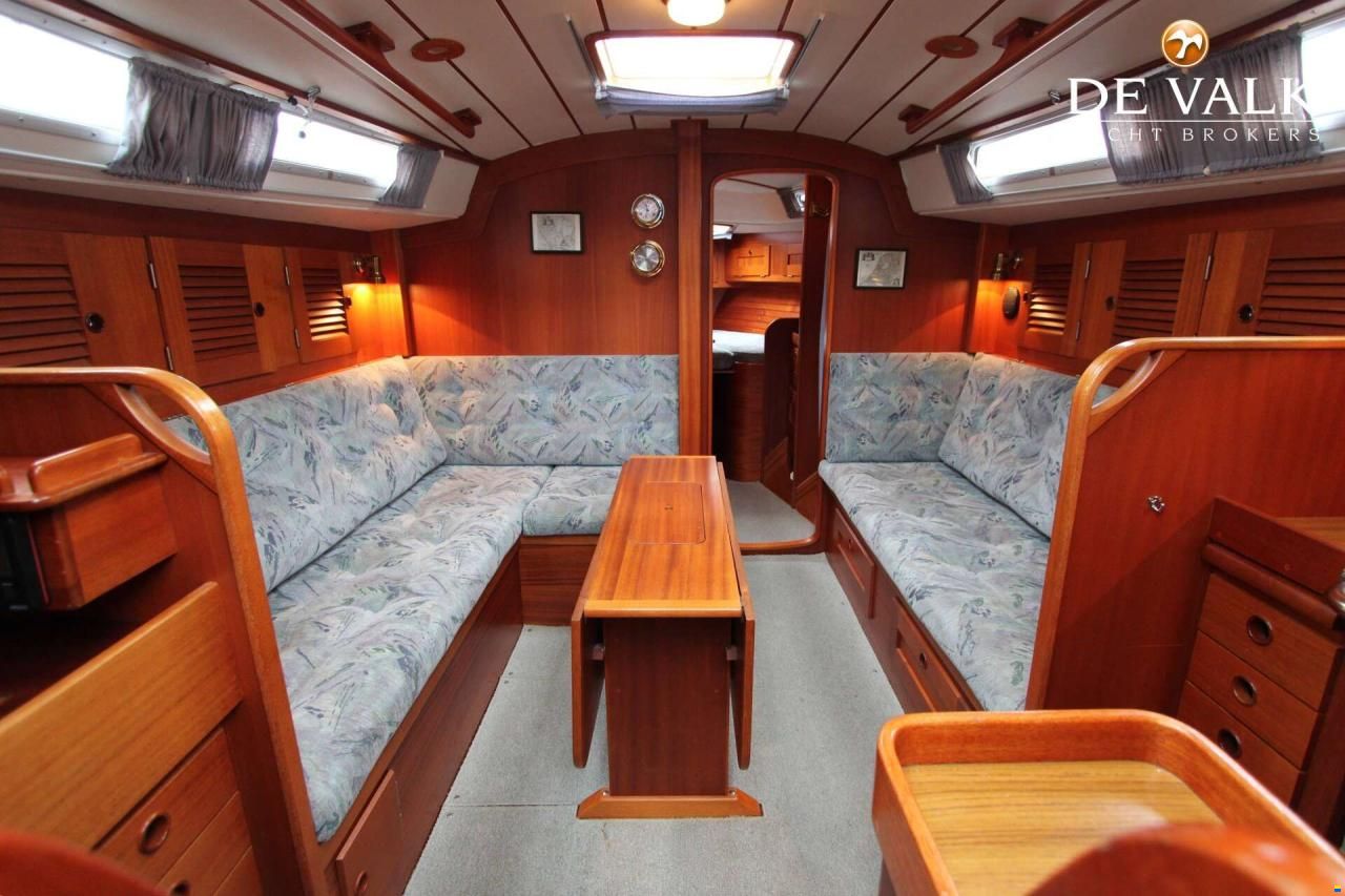 Hallberg-Rassy 36