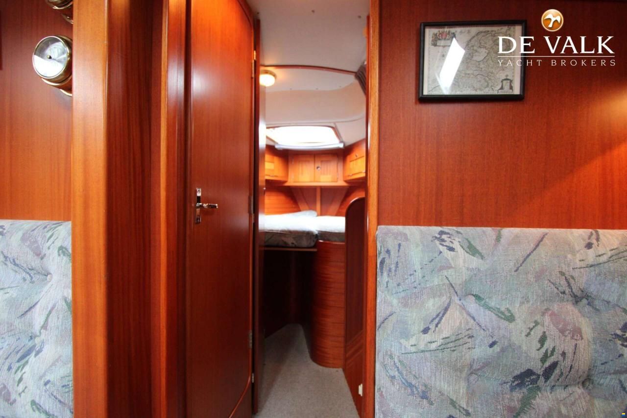 Hallberg-Rassy 36