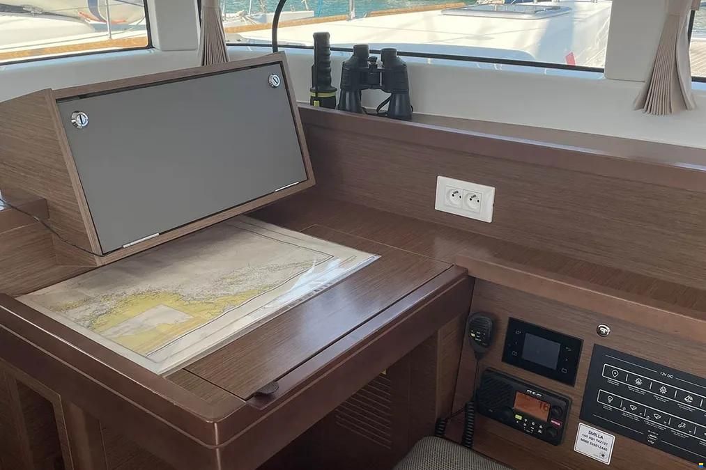 Lagoon 40