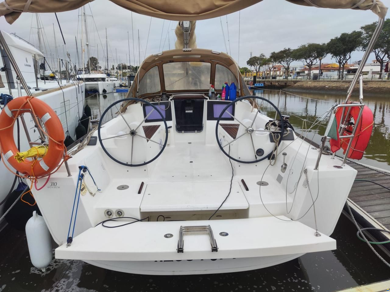 Dufour 310 GRAND LARGE