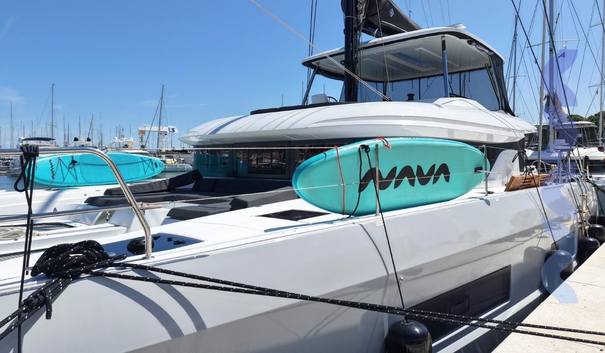 Lagoon 55