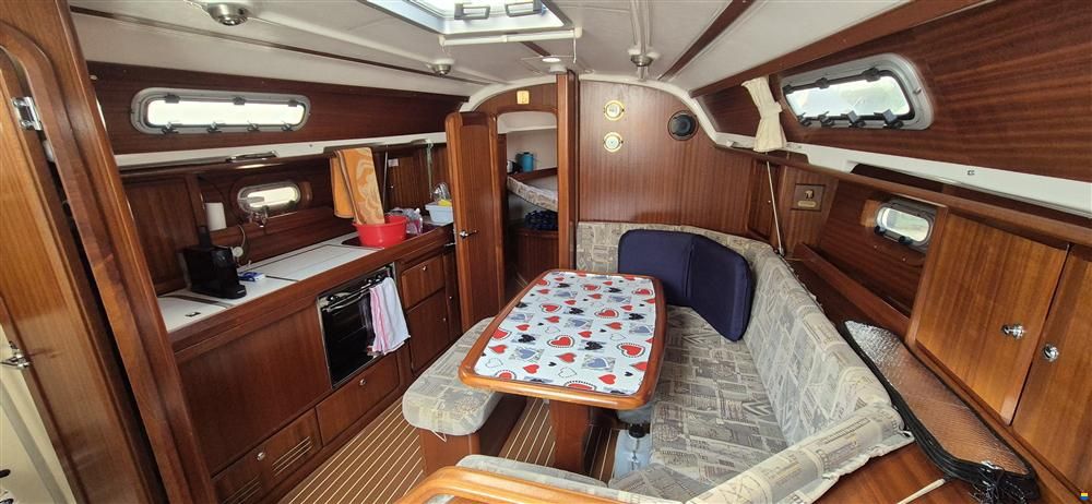 Bavaria 36