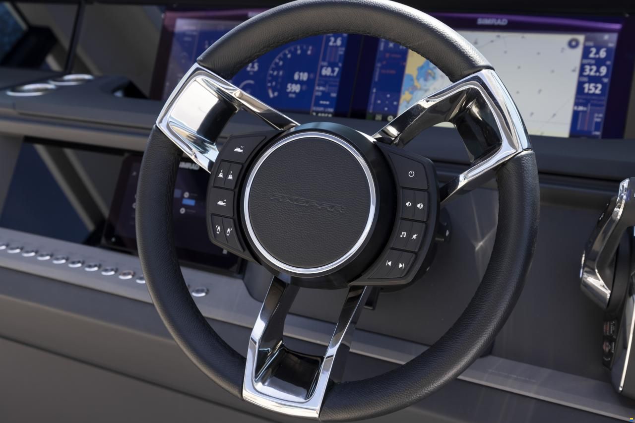 Axopar 45 XC Cross Cabin