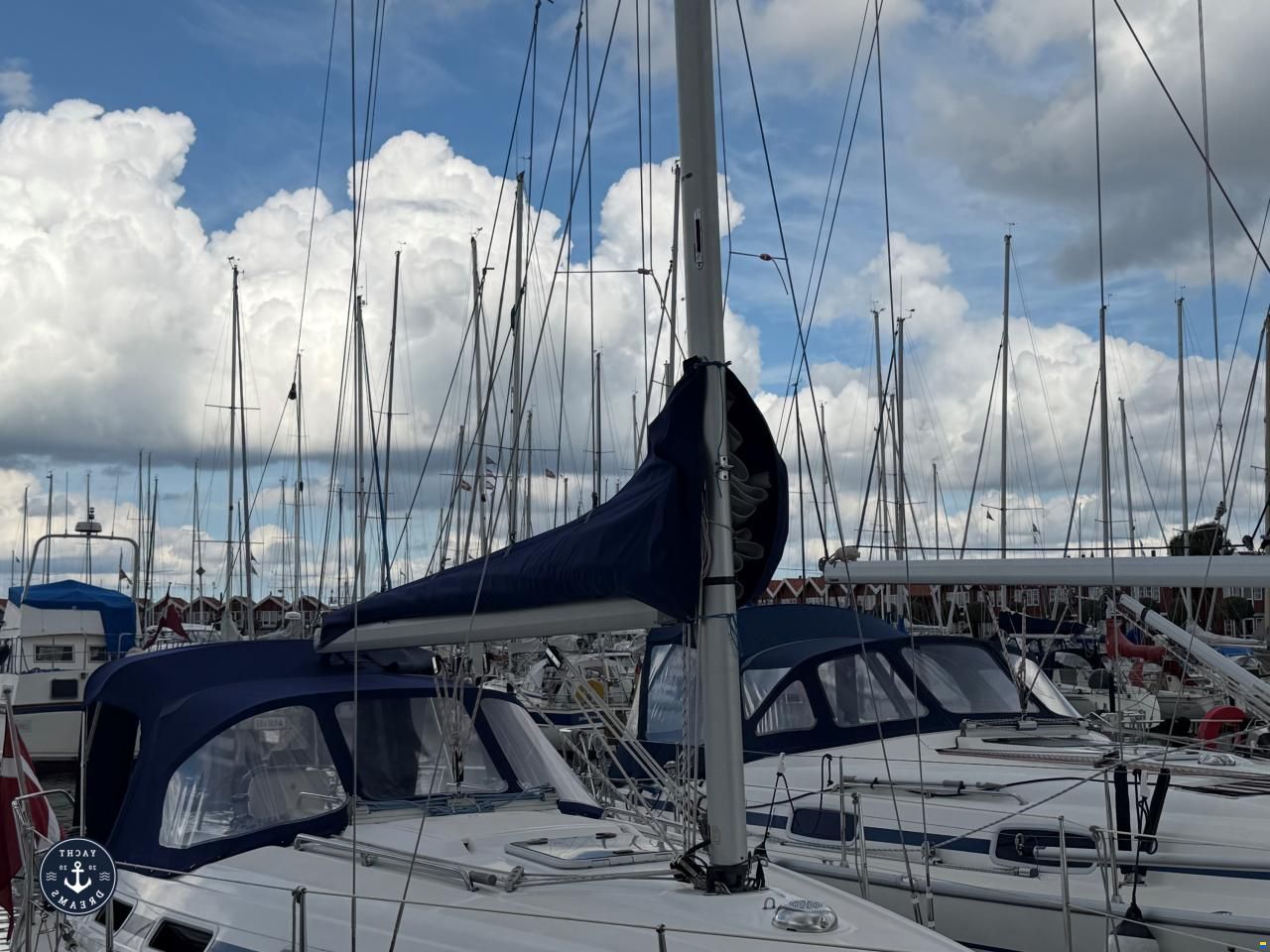 Bavaria 32