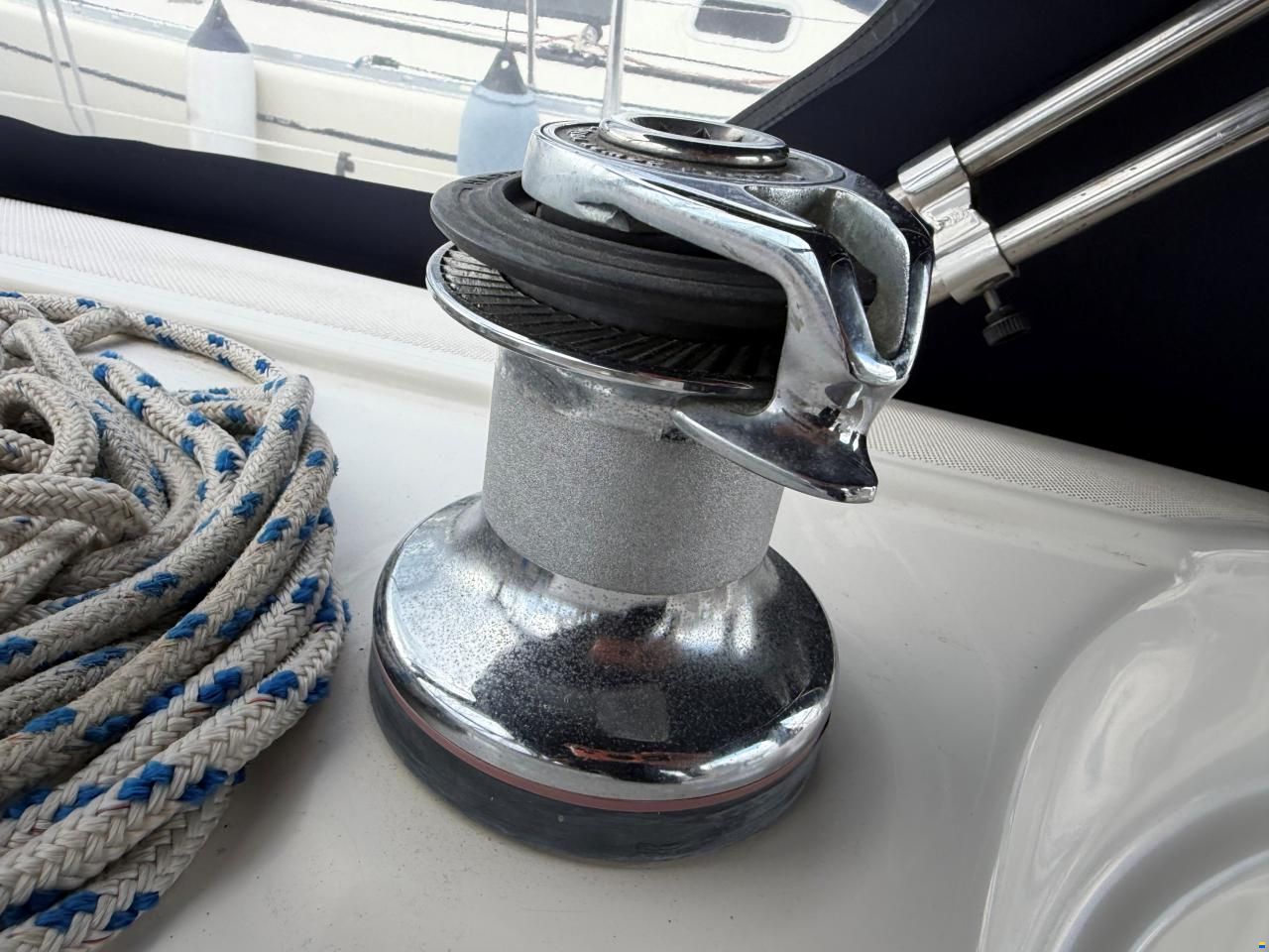 Bavaria 32