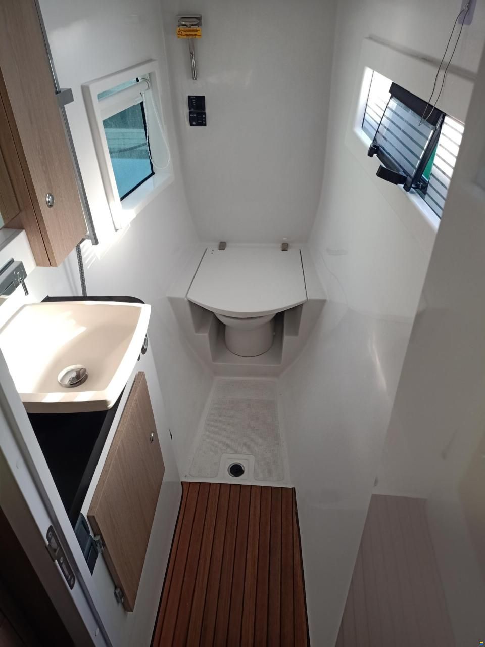 Aventura Yachts 34