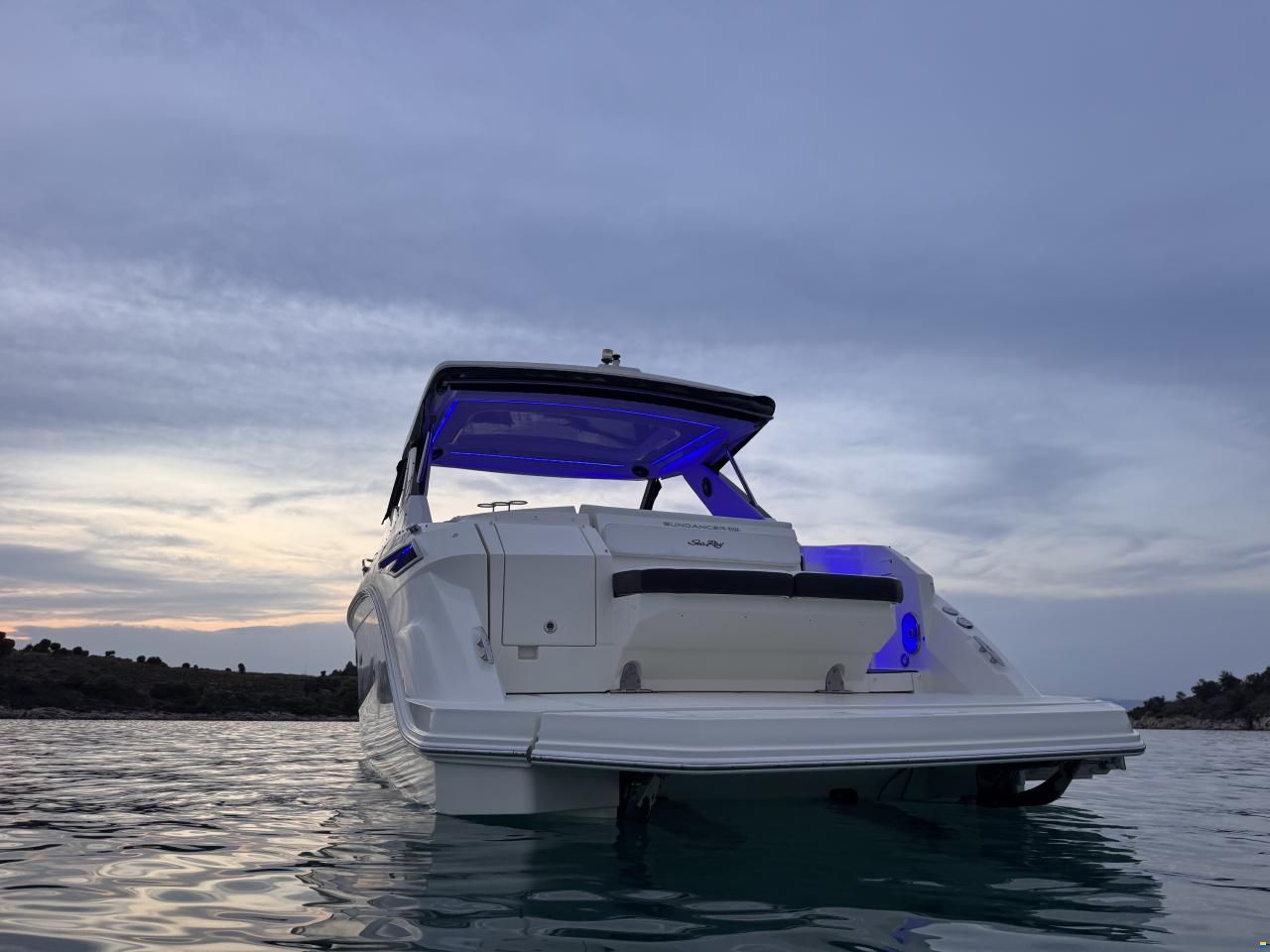 Sea Ray Sundancer 320 DME