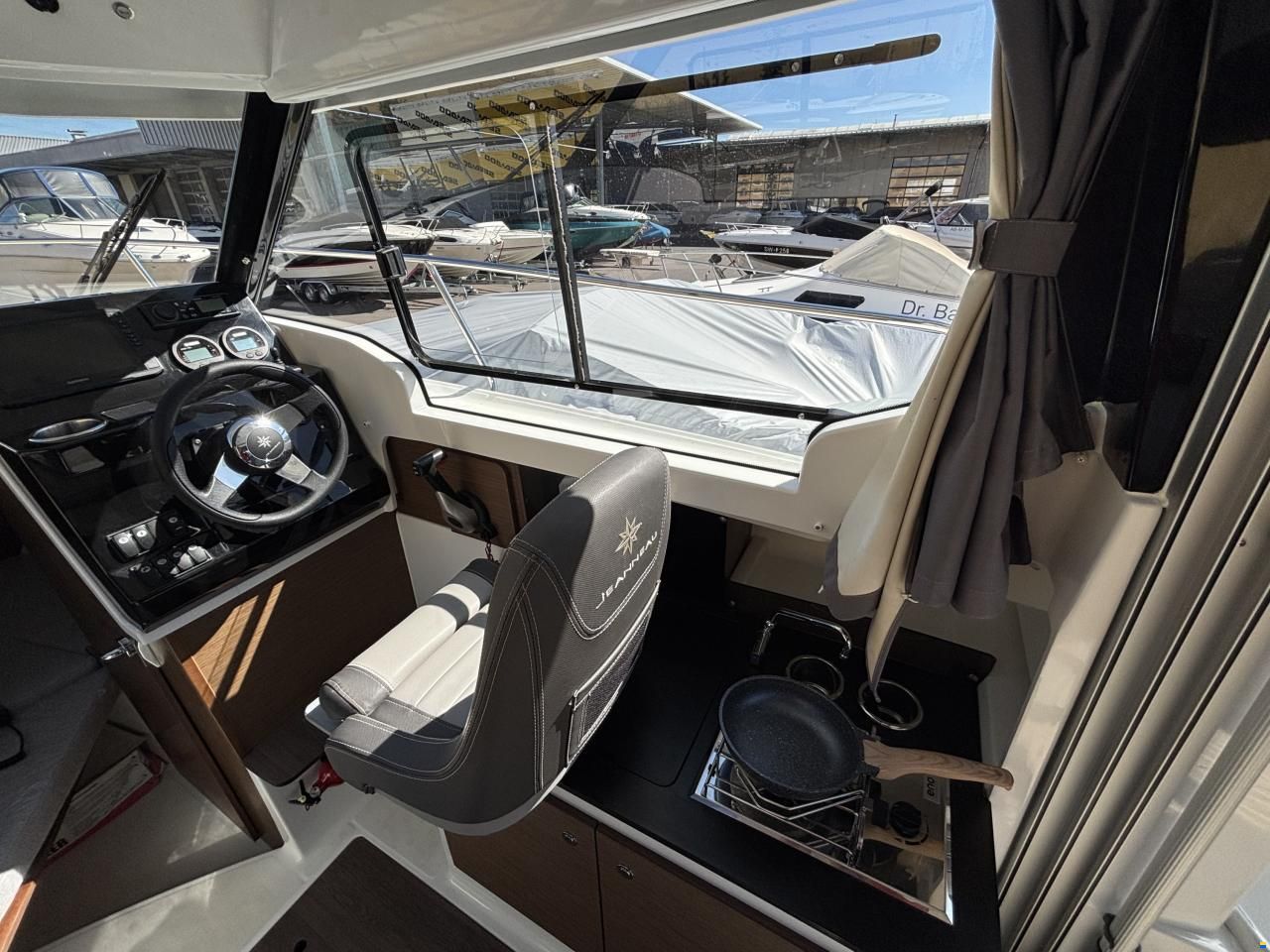 Jeanneau Merry Fisher 695 S2