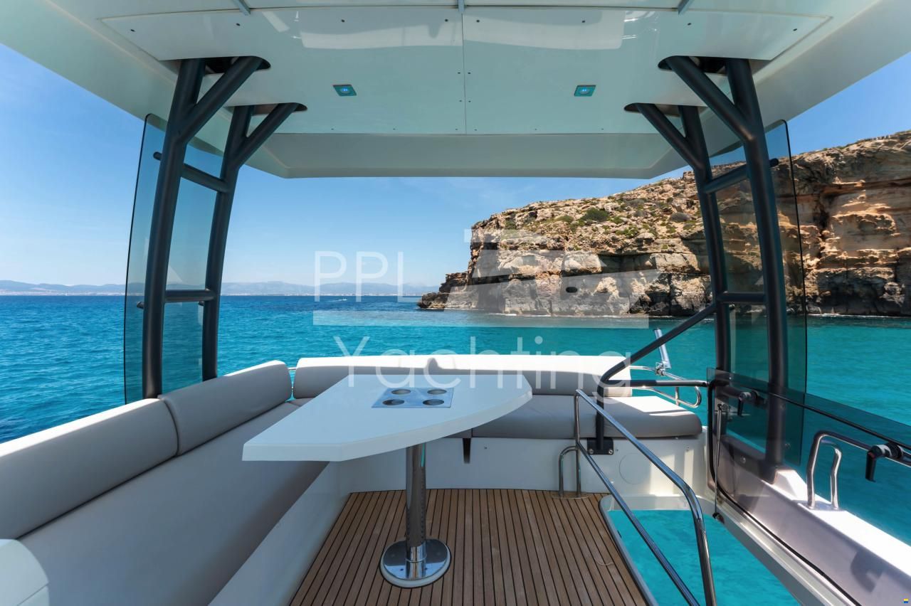 Prestige 460 Fly
