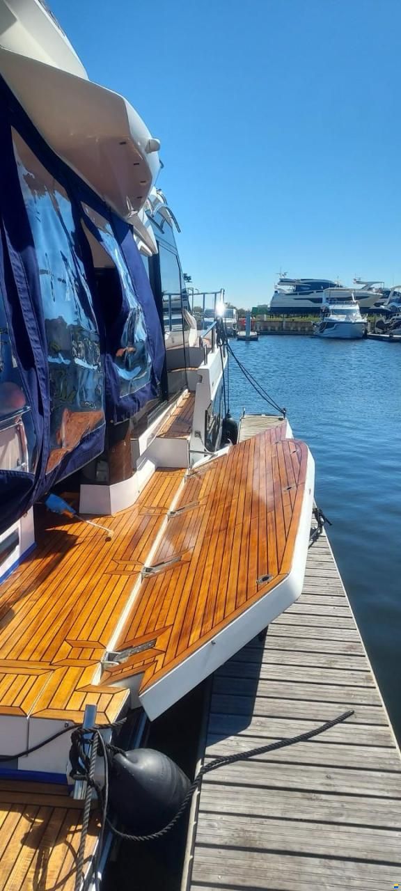 Galeon 400 Fly
