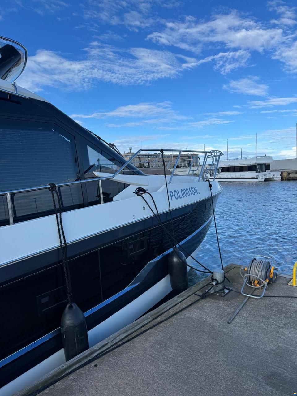 Galeon 400 Fly