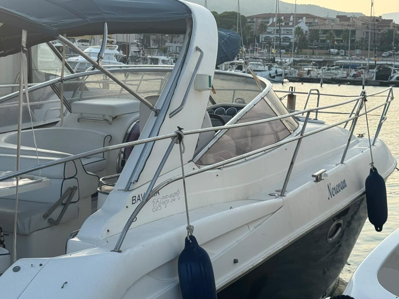 Bavaria 32