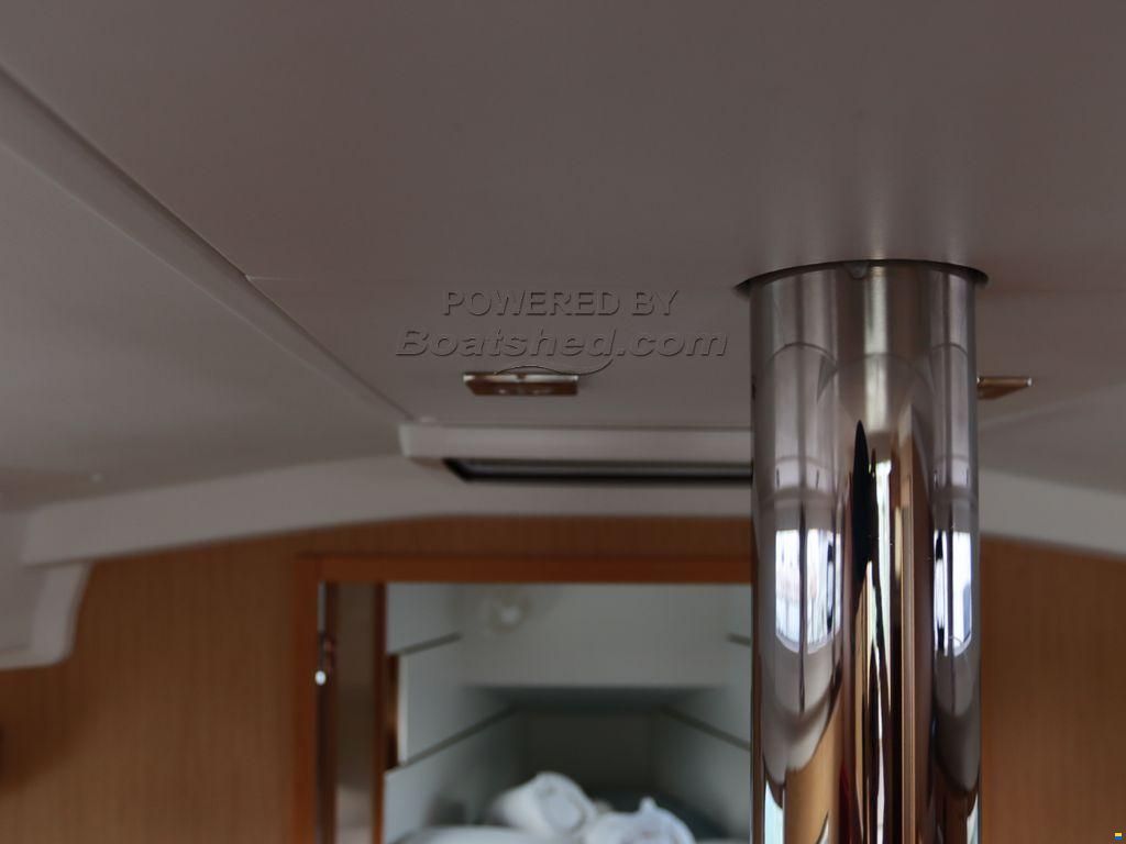 Beneteau Oceanis 35.1