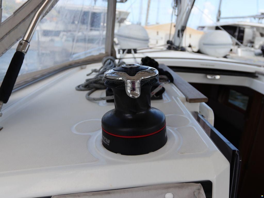 Beneteau Oceanis 35.1
