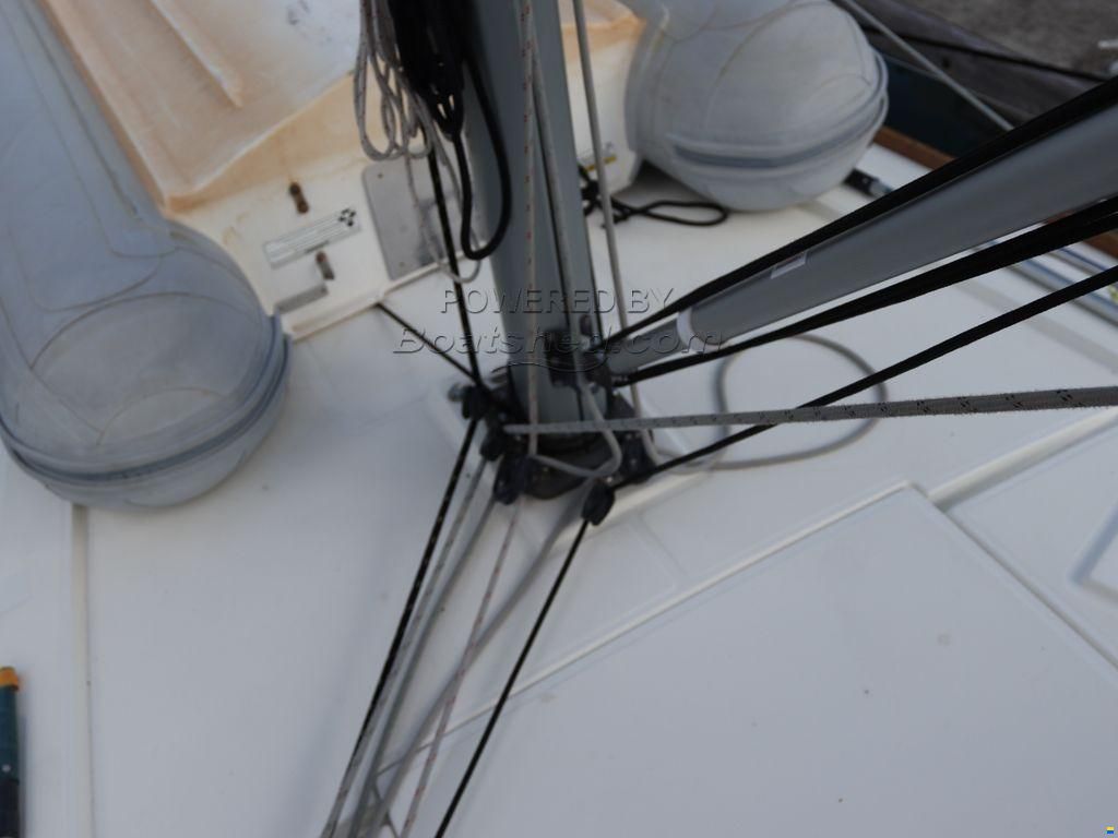 Beneteau Oceanis 35.1